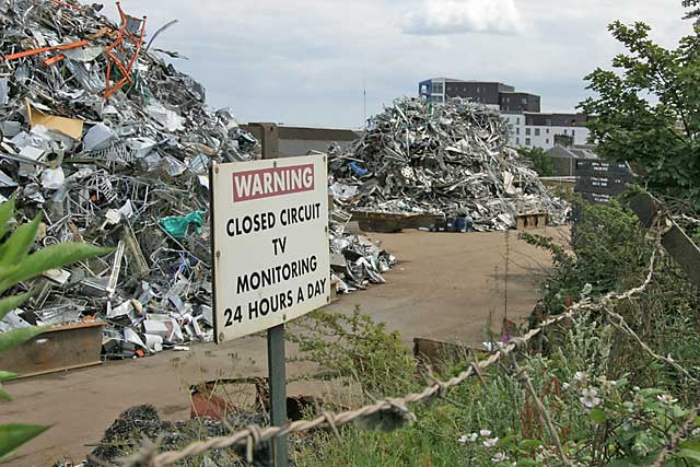 Edinburgh Waterfront  -  William Waugh scrap yard  -  July 2006