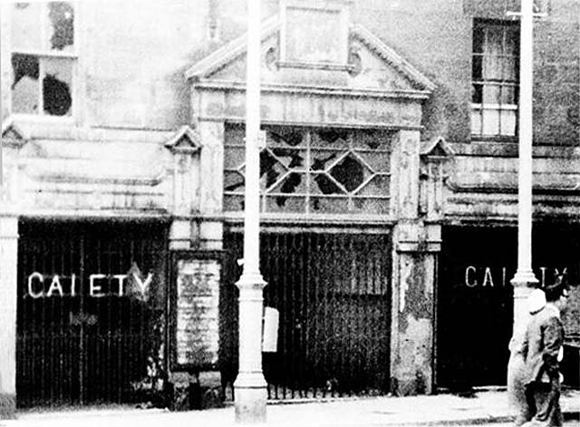 Queue outside The State Cinema, Great Junction Street, Leith