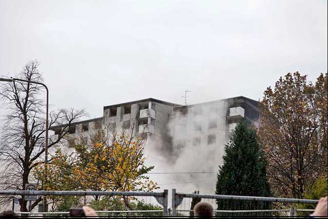 Demolition of Gracemount High Rise Flats, SE Edinburgh, October 2009