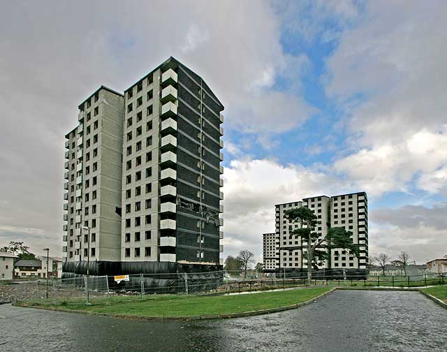 Gracemount High Rise  Flats, SE Edinburgh  -  October 24, 2009 - One day before Demolition