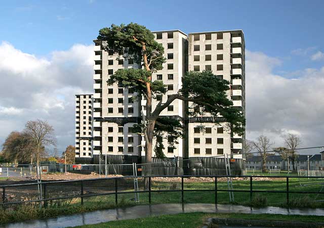 Gracemount High Rise  Flats, SE Edinburgh  -  October 24, 2009 - One day before Demolition