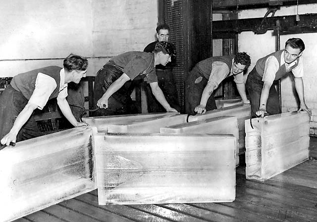 Ice blocks leaving the old Granton Ice Factory - pre-1952