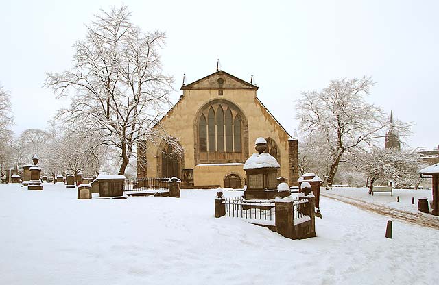 Greyfriar's Church in the snow - November 2010