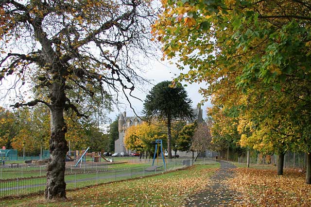 Inch House, Inch Park  -  Photographed 19 October 2005 