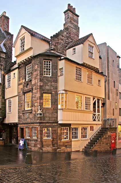 John Knox House, High Street, Edinburgh  -  on a winter afternoon