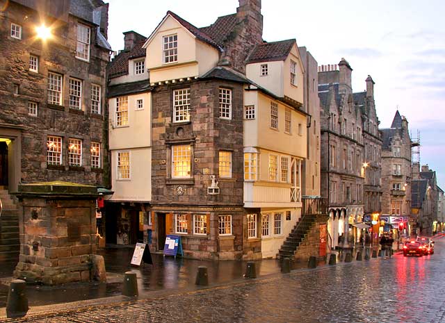 John Knox House, High Street, Edinburgh  -  on a winter afternoon