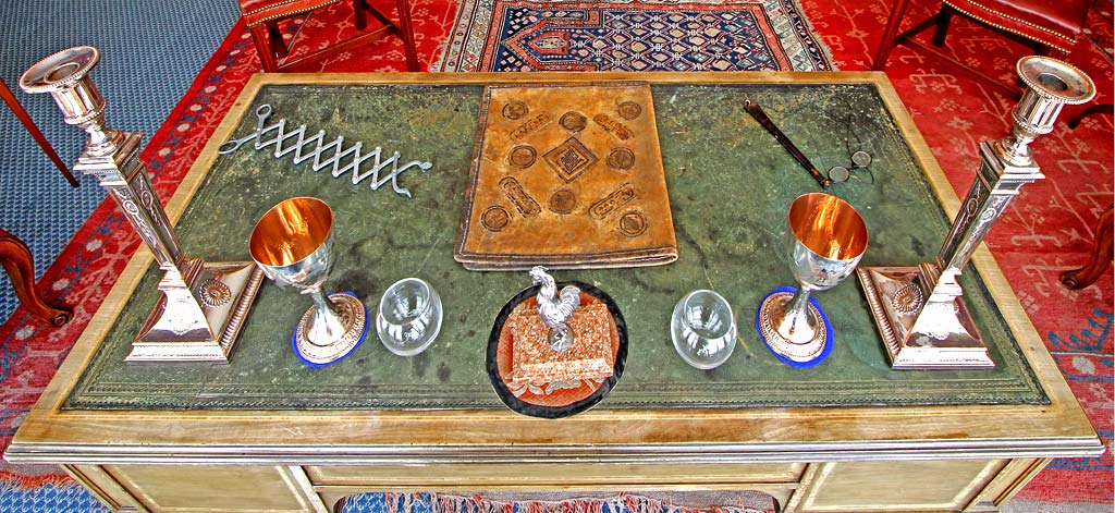 Lauriston Castle - Sitting Room Table - October 2011