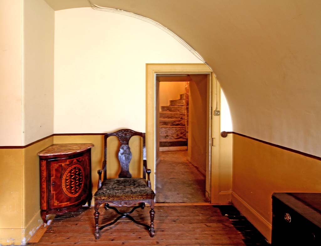 Lauriston Castle - Tower Cloakroom - October 2011