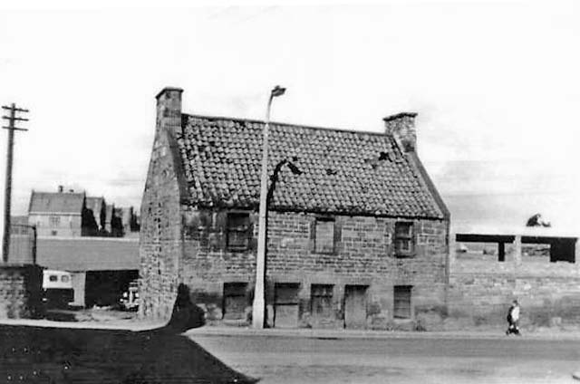 Bob Fleming's workshop at Longstone - photographed around 1960