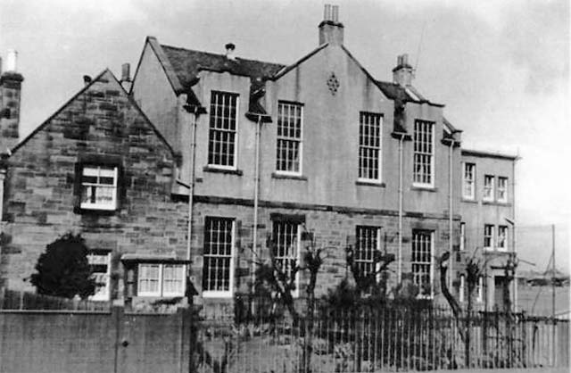 Longstone Primary School  -  photographed around 1960