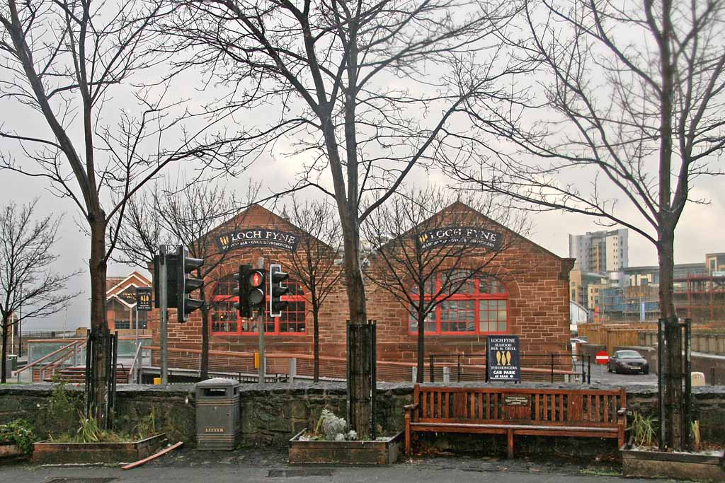 Loch Fine Restaurant - at the southern end of the former Newhaven Fishmarket  -  January 2008