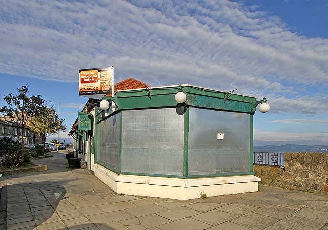 Old Chain Pier bar - September 2011