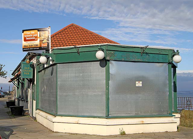 Old Chain Pier bar - September 2011