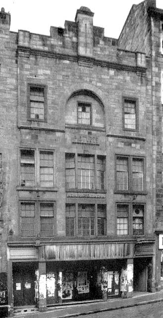 Edinburgh clubs and discos - Advert for McGoos - 1960s