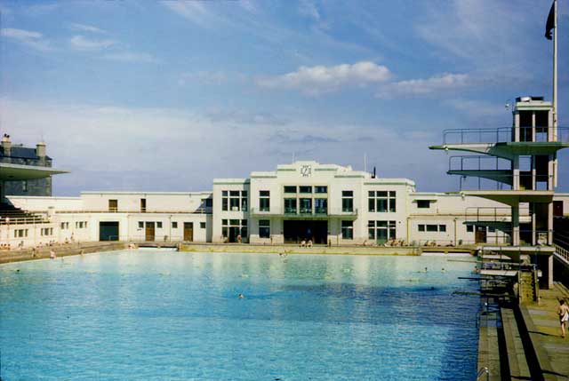 0_buildings_-_portobello_open_air_bathing_pool_ally.jpg