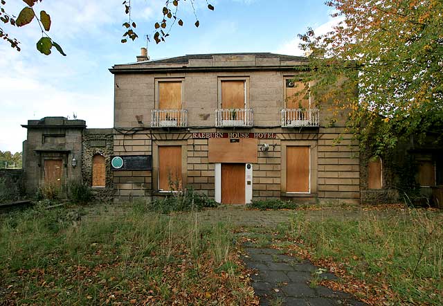 Raeburn House Hotel, 112 Raeburn Place, Stockbridge, Edinburgh