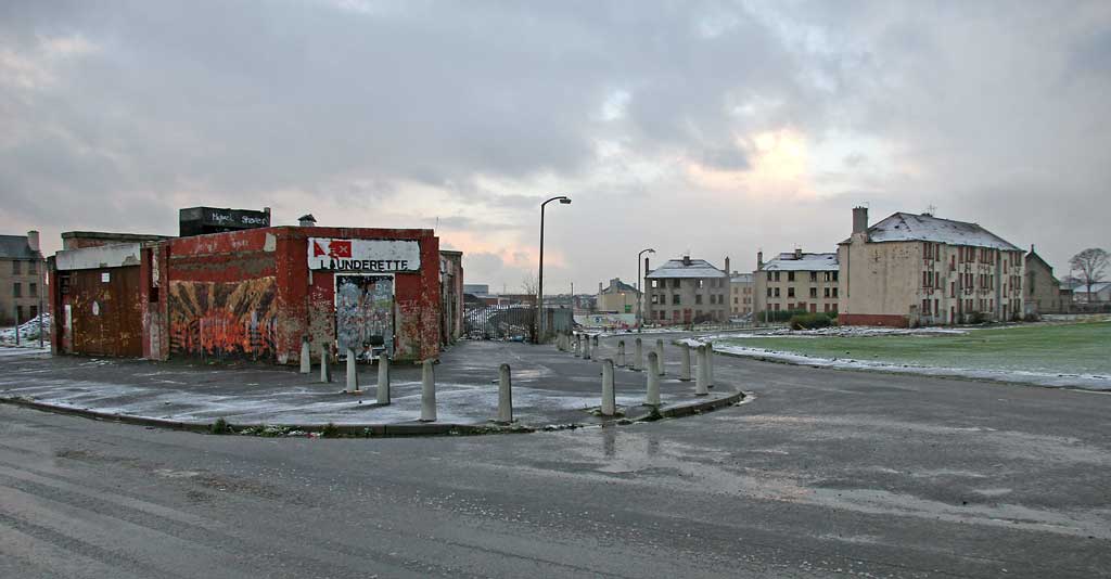 Rex Launderette and Wauchope Crescent  -  2008