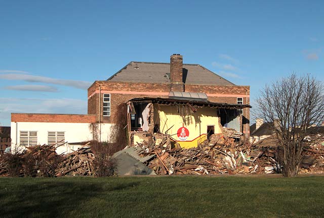 Demolition of Royston Primary School, Boswall Parkway - November 2010