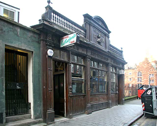 Rutherford's Lounge Bar  -  Drummond Street