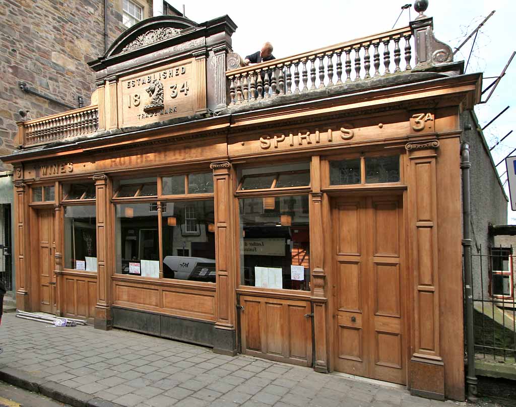 Rutherford's Lounge Bar, now Ciao Roma Restaurant, Drummond Street - August 2008