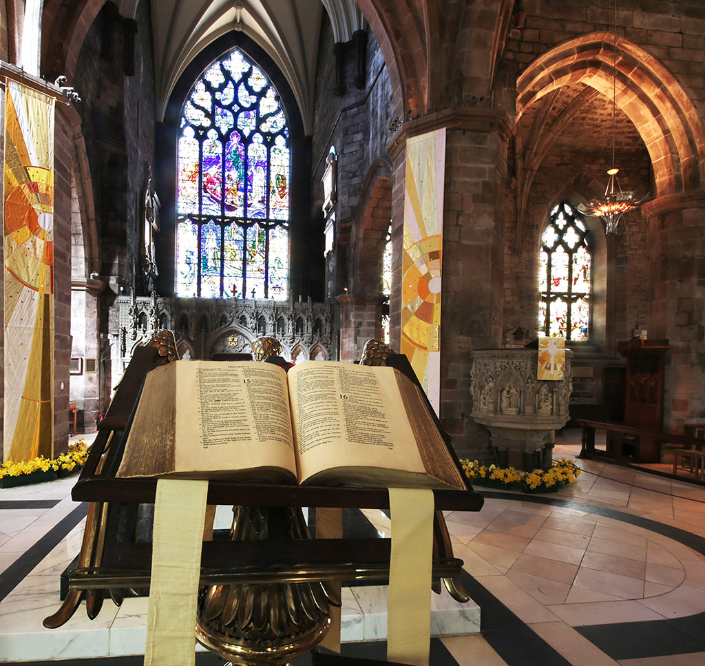 St Giles Church,  Edinburgh - Prayer Book + Windows on the north wall of the church 