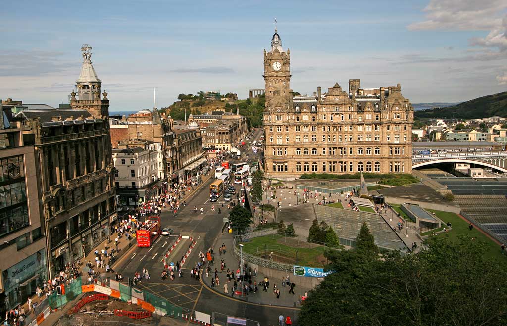 View from the Scott Monument, looking east  -  August 2009