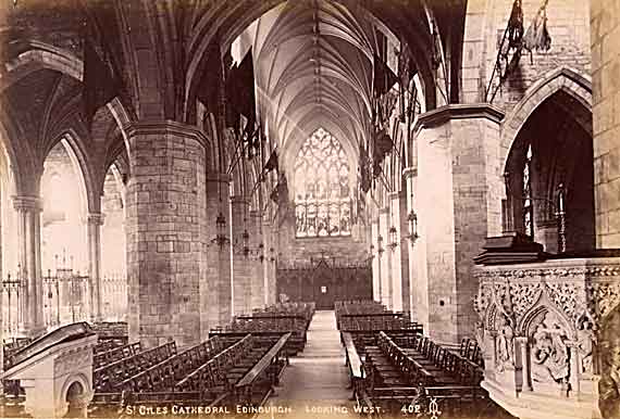 St Mary's Cathedral [interior]  -  Photo by ALex A Inglis