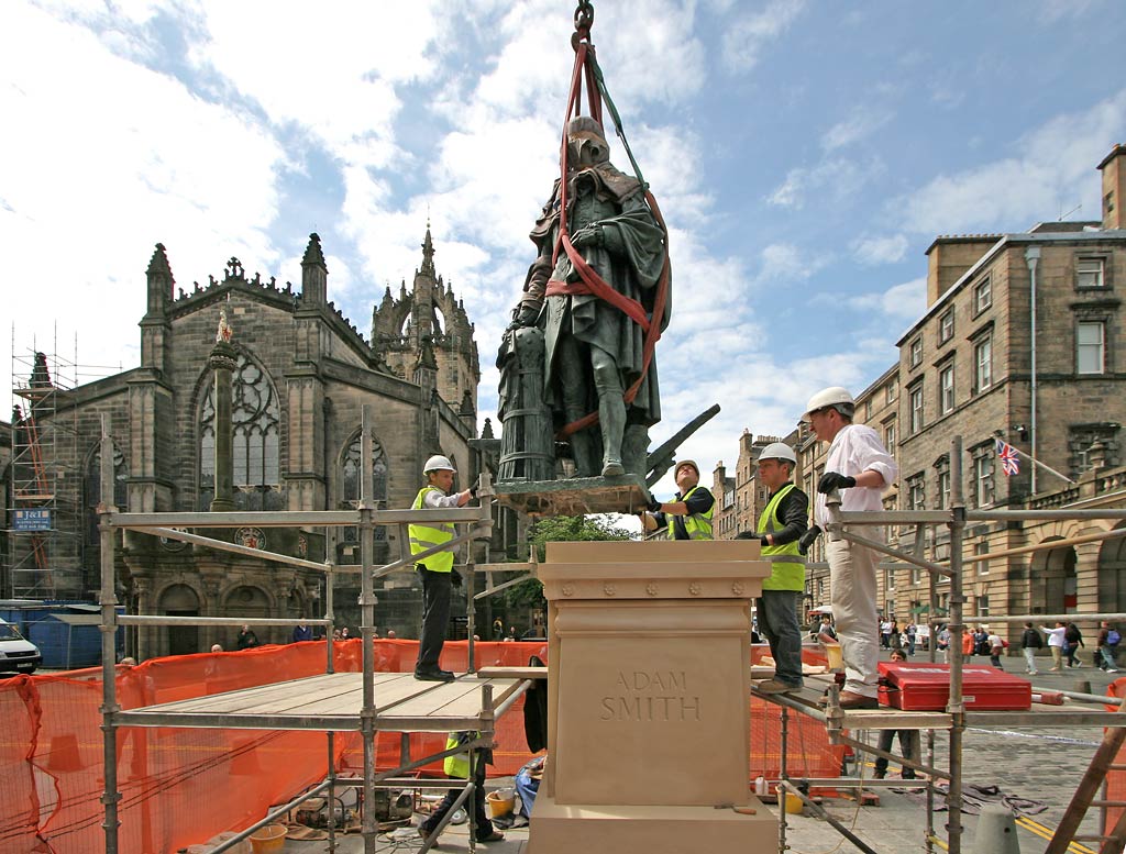 Installation of Statue of Adam Smith, beside the Mercat Cross in the Royal Mile  -  June 30, 2008