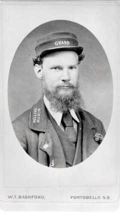 Carte de Visite - guard - Photographer: WT Bashford, Portobello