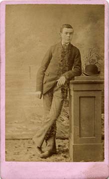 Richard Stuart Brown  -  Carte de Visite No 11  -  Studio at 14 Brougham Street