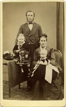 Richard Stuart Brown  -  Carte de Visite No 3  -  Studio at 2 Tollcross