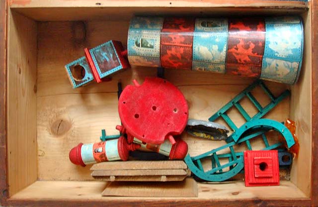 Toy building set sold around 1890s by The Albet Bazaar, 10 ShandwickPlace, Edinburgh