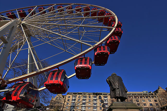 Edinburgh's Christmas 2013  -  The Edinburgh Wheel in East Princes Street Gardens