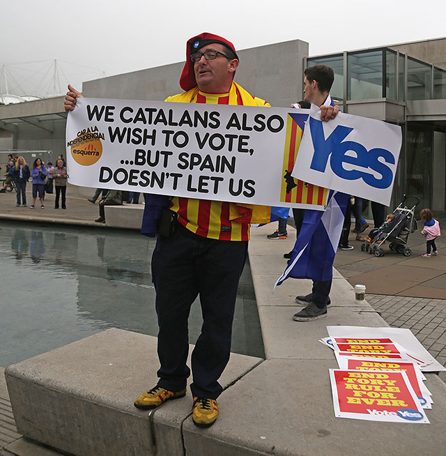 Photos taken in Edinburgh on voting day in the  Scottish Indepemdence Referendum on 18 September 2014  -  Visitor from Catalonia