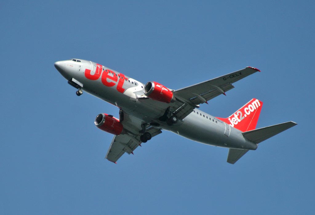 Boeing 737-377 above the Firth of Forth between Granton and Cramond, approaching Edinburgh Airport, on Jet2 flight LS826 Prague to Edinburgh, August 24, 2009