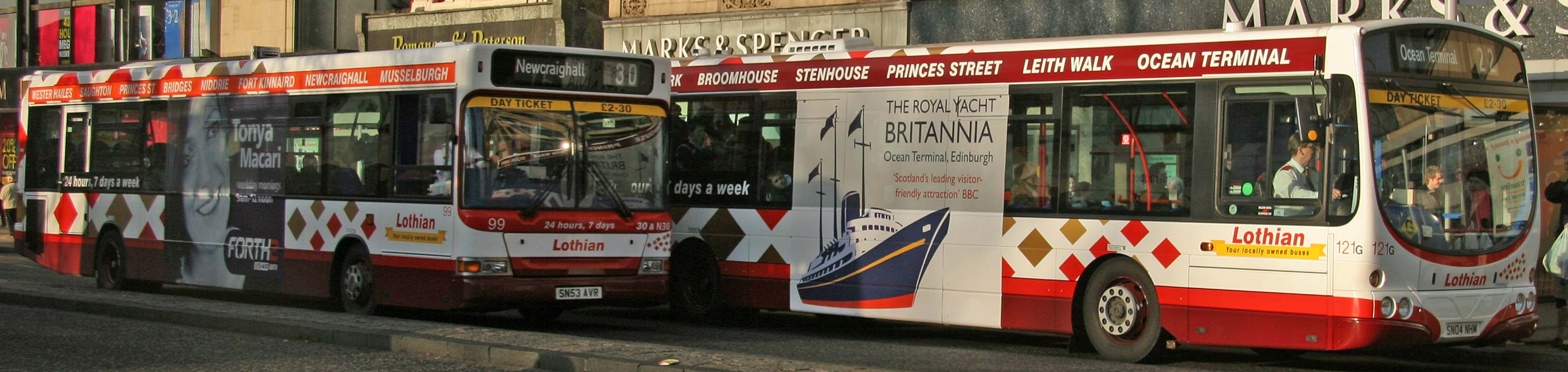 Route 30 + 22 buses in Princes Street  -  November 2005