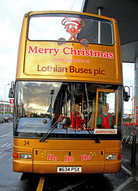 Lothian Buses' Grotto Bus at Craigleith Retiail Park on December 18, 2012