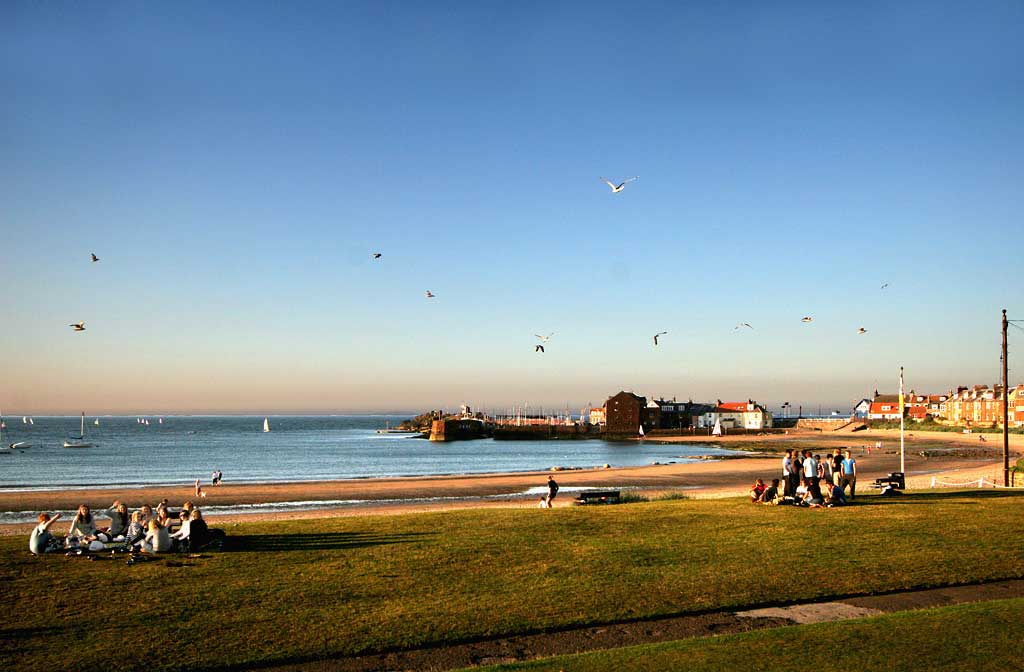 Open-top bus excursion to North Berwick - arriving in North Berwick