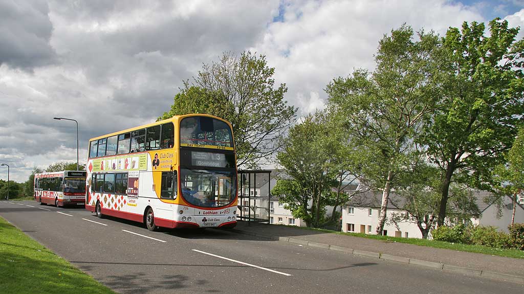 Lothian Buses  -  Terminus  - Clovenstone  -  Route 3