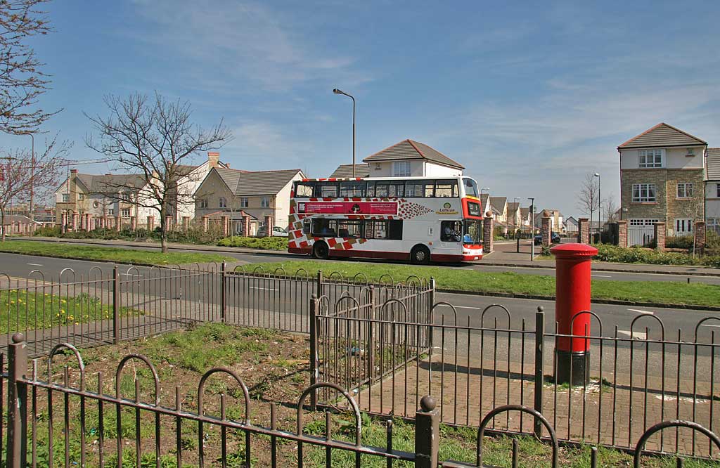 Lothian Buses - Terminus - Muirhouse - Route 8