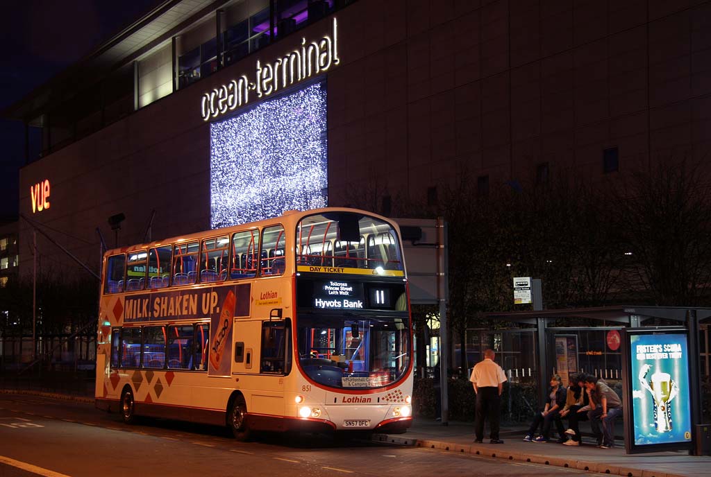 Lothian Buses  -  Terminus  -  Ocean Terminal  -  Route 11