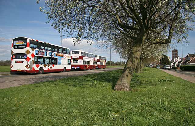 Lothian Buses  -  Terminus  -  Silverknowes  -  Route 16