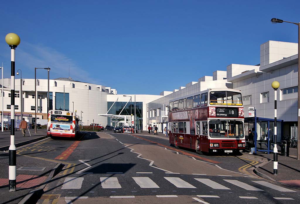 Lothian Buses  -  Terminus  -  Royal Infirmary  -  Route 18