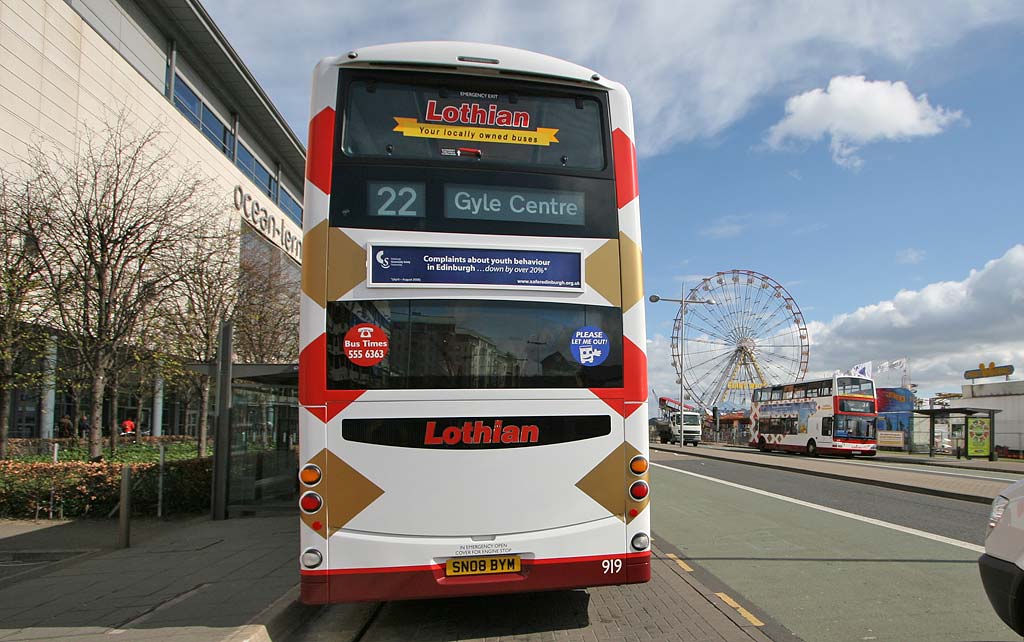 Lothian Buses  -  Terminus  - Ocean Terminal  -  Route 22