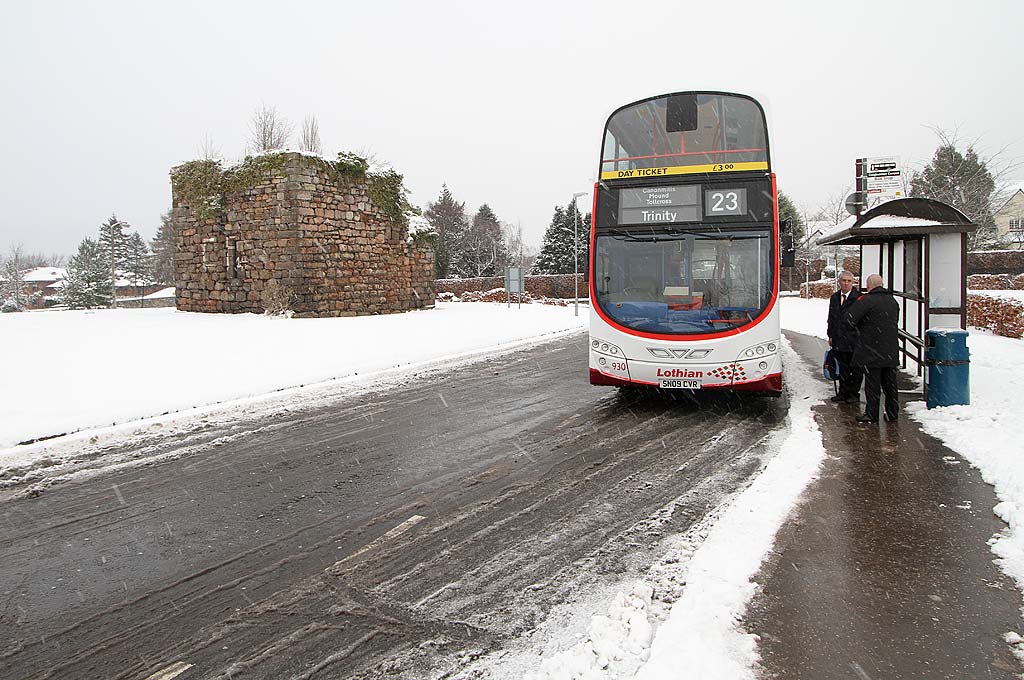 Lothian Buses  -  Terminus  -  Glenlockhart  -  Route 23