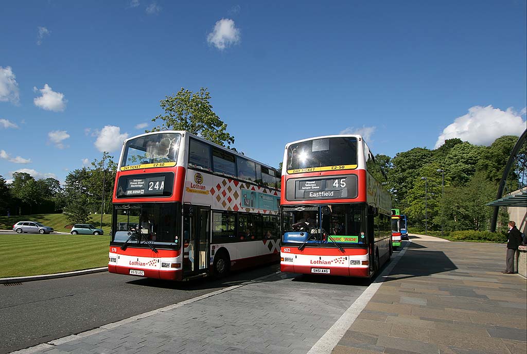 Lothian Buses - Terminus - RBS Gogarburn - Routes 24A and 45