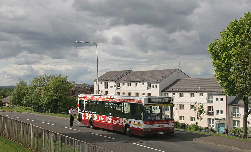 Lothian Buses  -  Terminus  - Clovenstone  -  Route 30