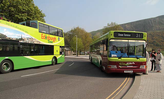 Lothian Buses  -  Terminus  - The Scottish Parliament & Holyrood  -  Route 36