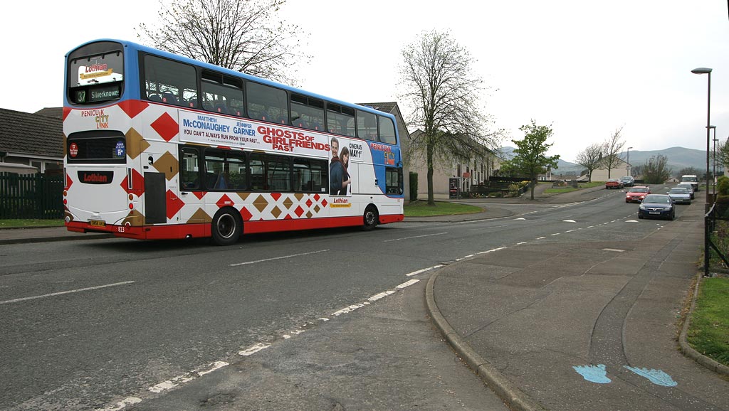 Lothian Buses  -  Terminus  -  Penicuik Ladywood  -  Route 37