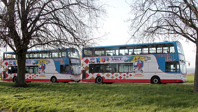 Lothian Buses  -  Terminus  -  Silverknowes  -  Route 37